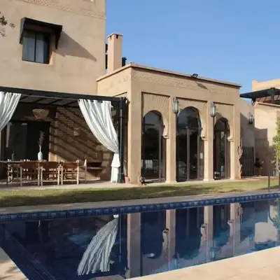 Villa Ily Marrakech Oasis privée avec piscine chauffée et panorama Atlas